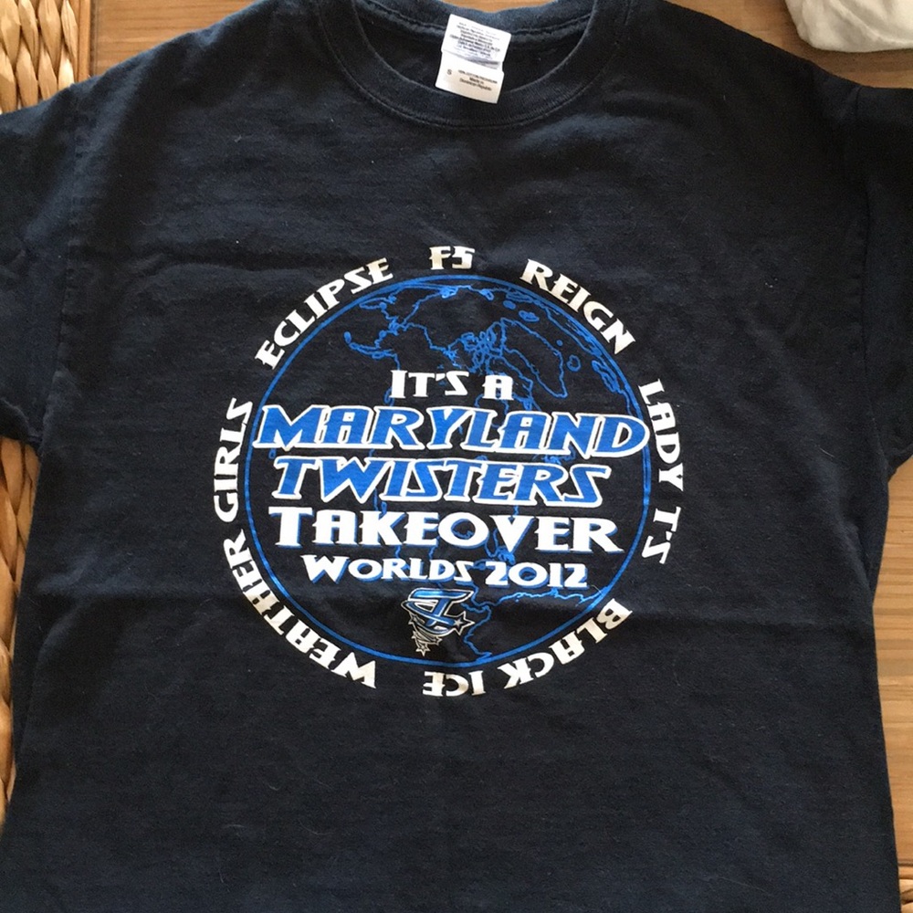 Gildan 100 percent cotton twisters t shirt